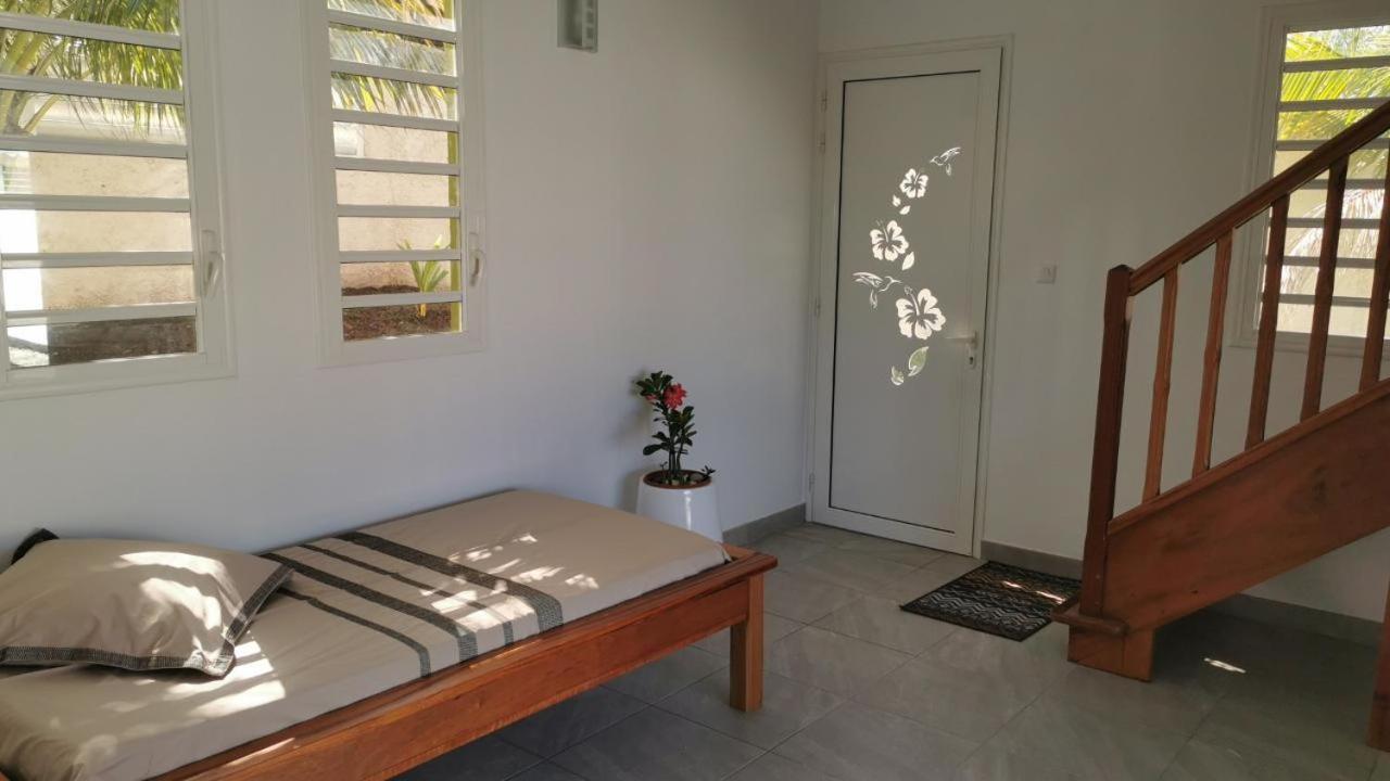Cap Des Anses Apartment แซ็งแตนน์ ภายนอก รูปภาพ
