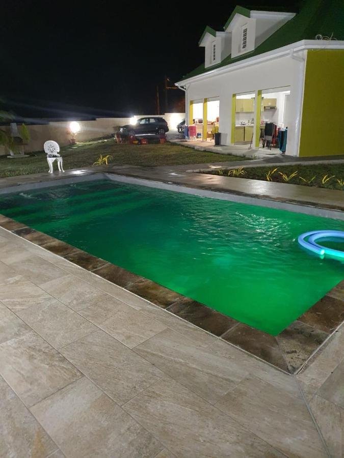 Cap Des Anses Apartment แซ็งแตนน์ ภายนอก รูปภาพ